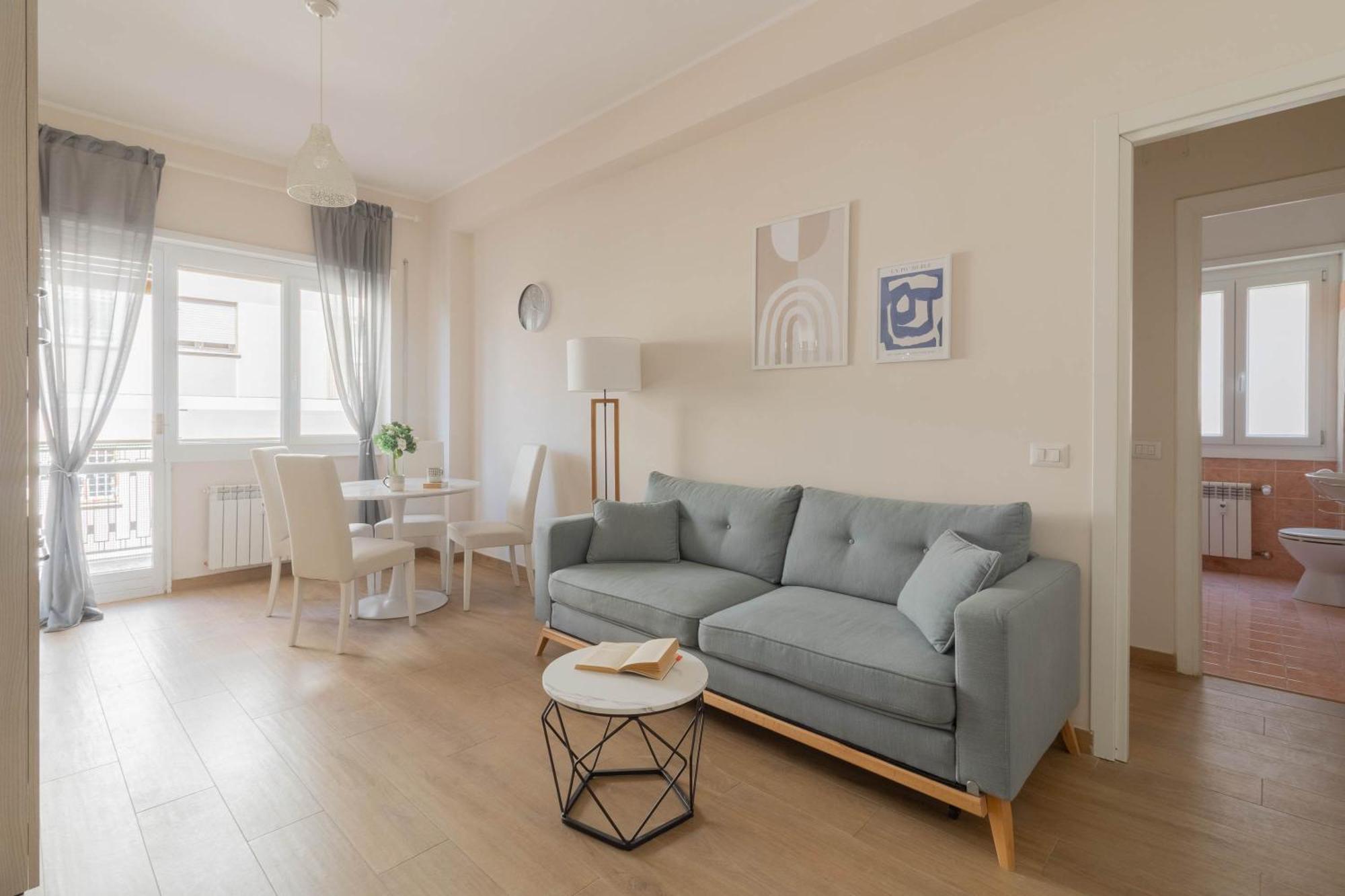 Aeterna Nomentana House Roma